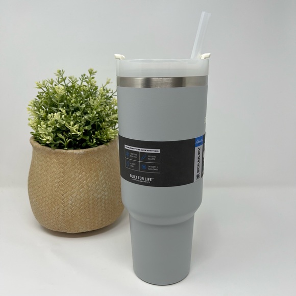 Stanley Adventure Quencher Travel Tumbler - 40oz - Picture 2 of 6